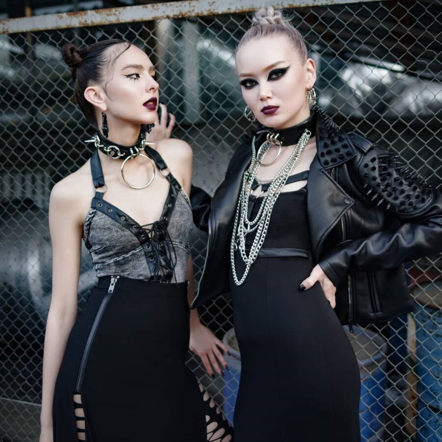 photo n°2 : Collier clouté KILLSTAR 'krysta'