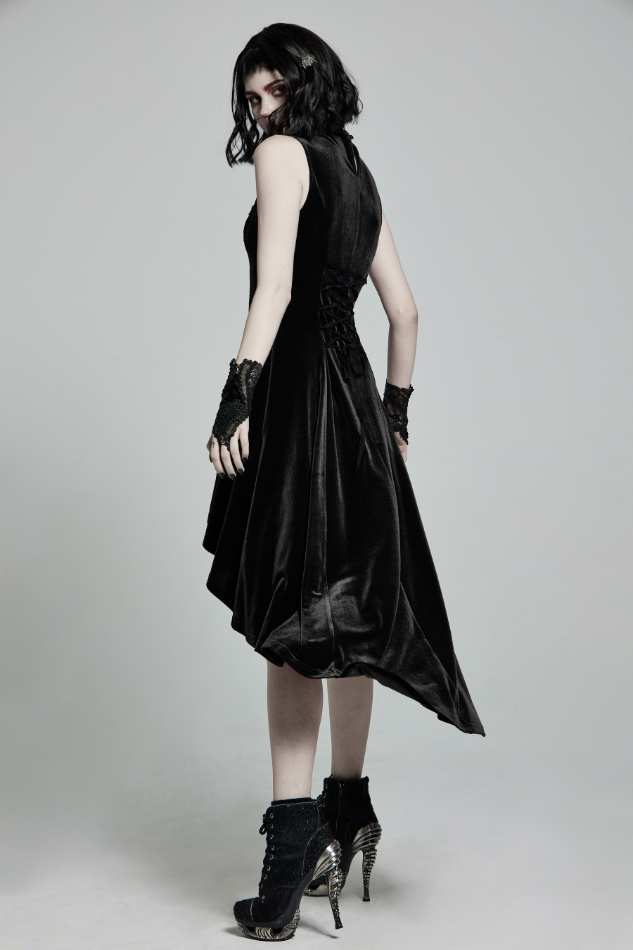 photo n°3 : Robe PUNK RAVE 'Black Gotness'