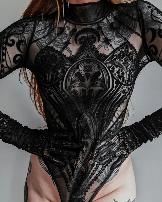photo n°8 : Body RESTYLE 'cathedral corset'