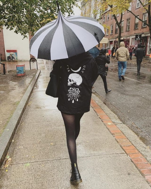 photo n°5 : Parapluie gothique style sorcière