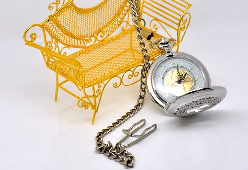 photo n°2 : Montre baroque à gousset silver tone