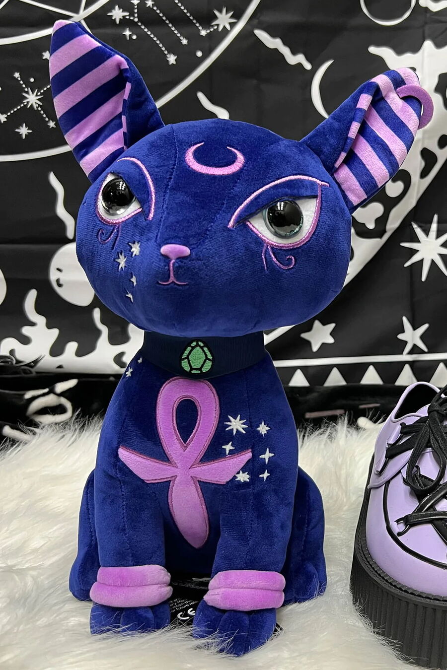 photo n°3 : Peluche KILLSTAR 'Bast La Luna'
