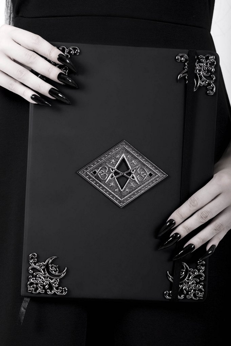 photo n°3 : Journal intime KILLSTAR 'book of shadow'