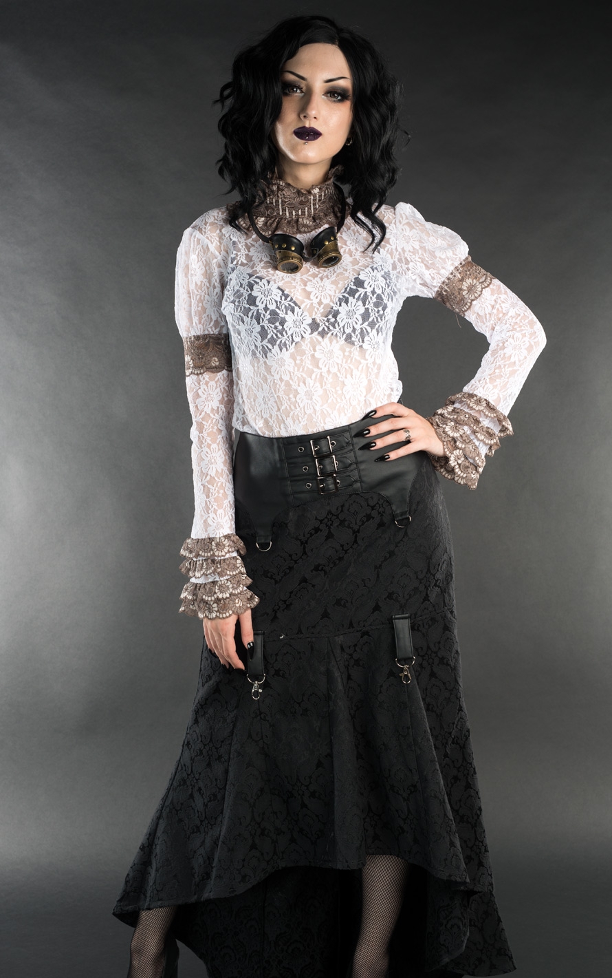 photo n°2 : Haut steampunk DRACULA