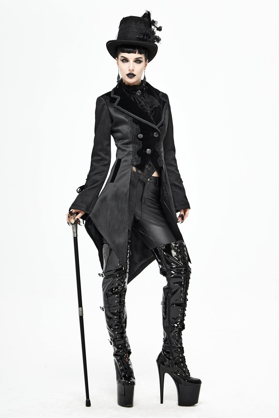 photo n°4 : Veste queue de pie DEVIL FASHION