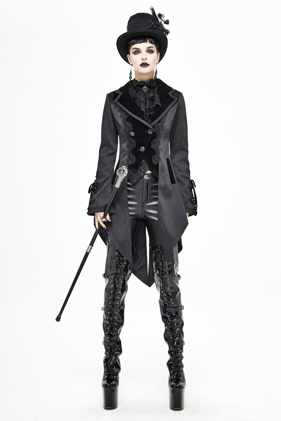 photo n°3 : Veste queue de pie DEVIL FASHION
