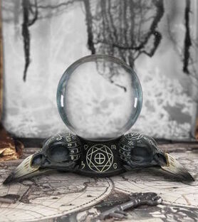 Boule de cristal NEMESIS NOW 'Futur of the Raven'