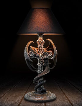 Lampe gothique 'Dragon & Crucifix' Nemesis Now