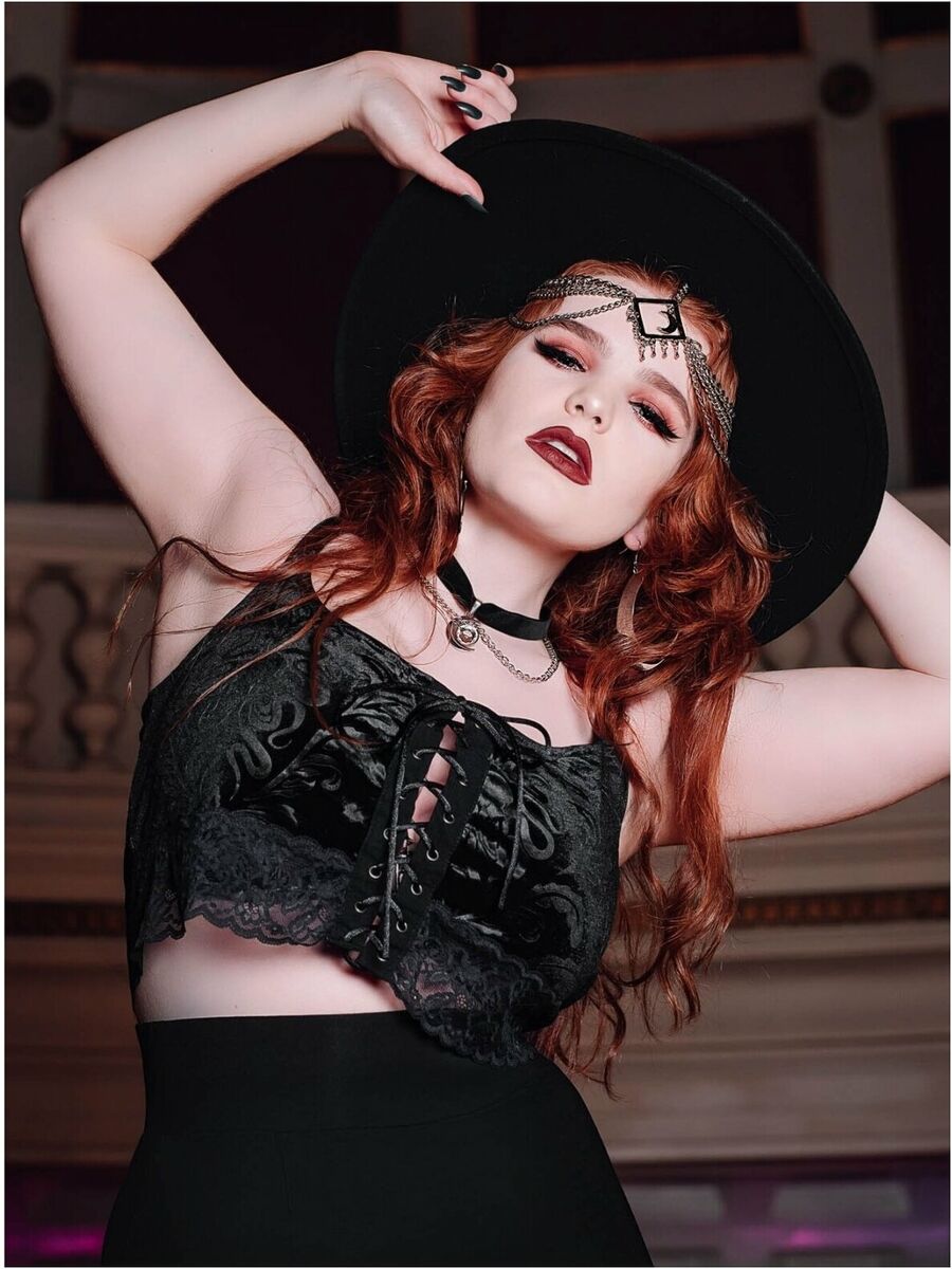 photo n°4 : Top KILLSTAR 'dark dahlia'