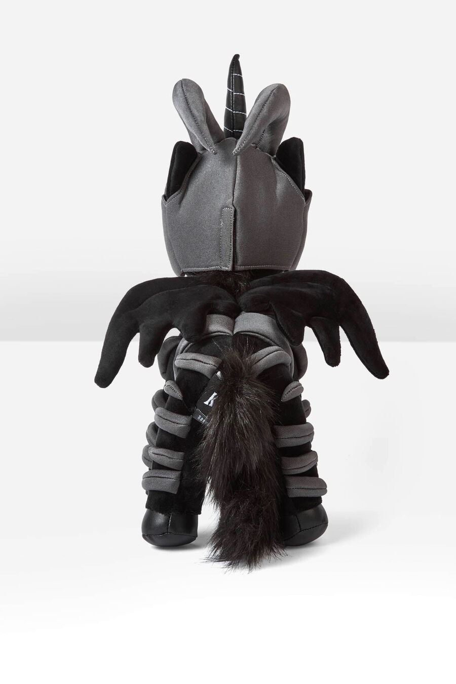 photo n°3 : Peluche KILLSTAR 'demonimare sulphur'