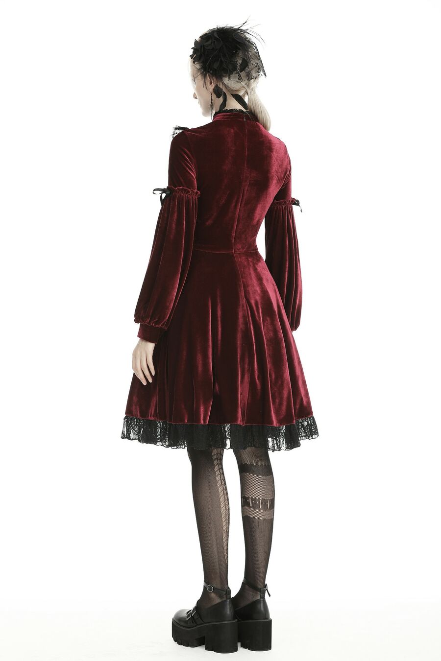 photo n°4 : Robe DARK IN LOVE 'hermangild'
