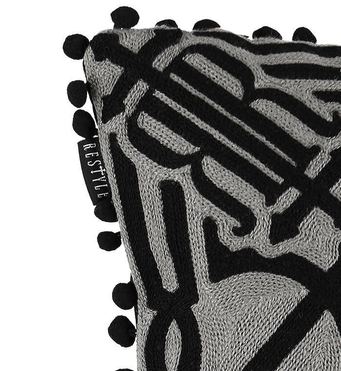 photo n°4 : Housse de coussin RESTYLE 'blair gray'
