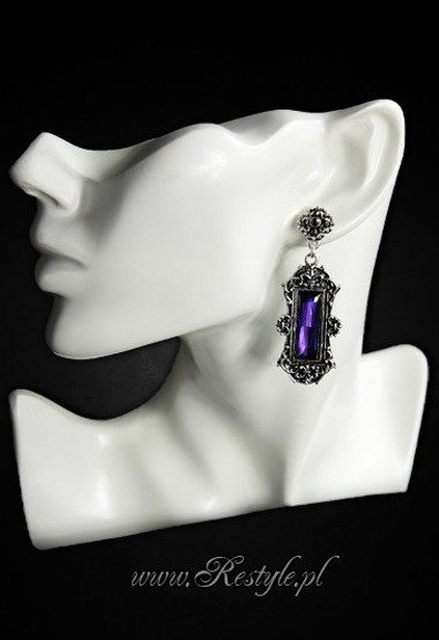 photo n°2 : Boucles d'oreille gothique 'Vivian Purple'