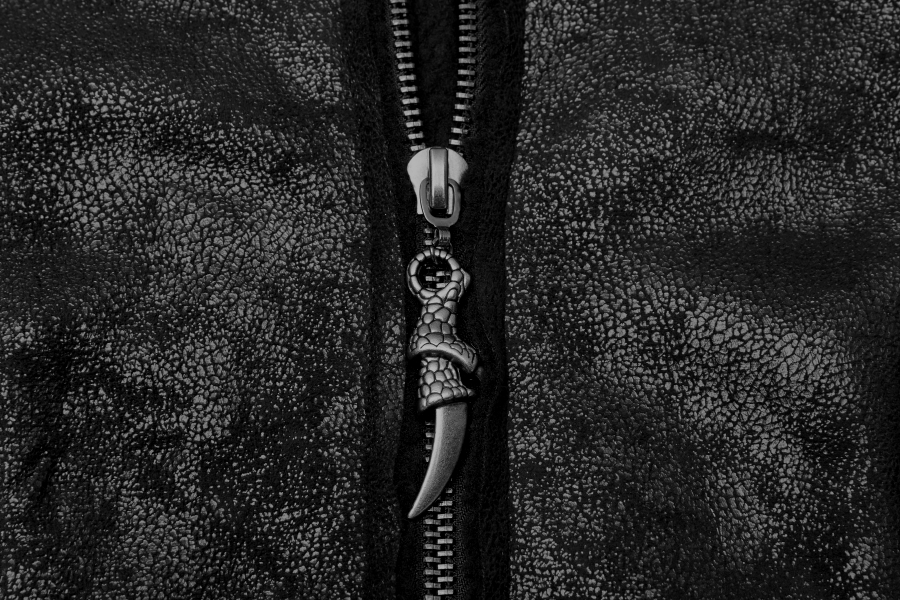 photo n°9 : Manteau PUNK RAVE 'shadow goddess'