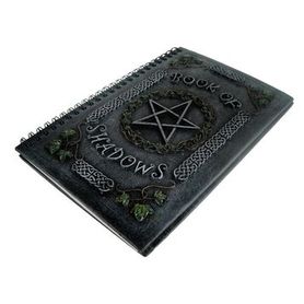 Journal gothique intime 'book of shadows'