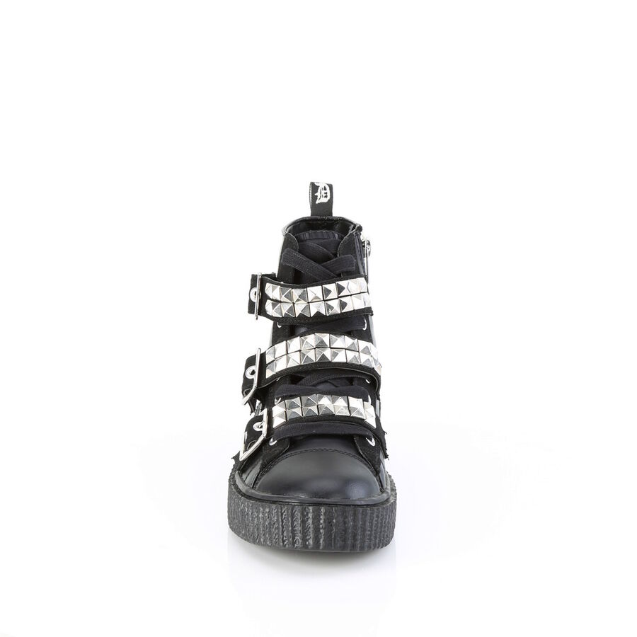 photo n°2 : Baskets gothiques DEMONIA