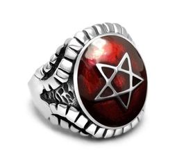 Bague gothique rouge