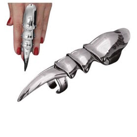 Griffe gothique articulée en acier inoxydable