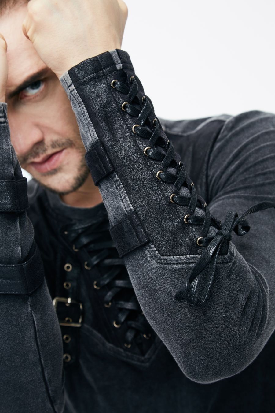 photo n°4 : Pull gothique homme DEVIL FASHION
