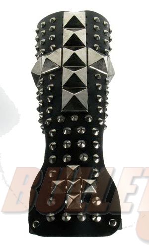 Avant-bras cuir 'méga pyra'
